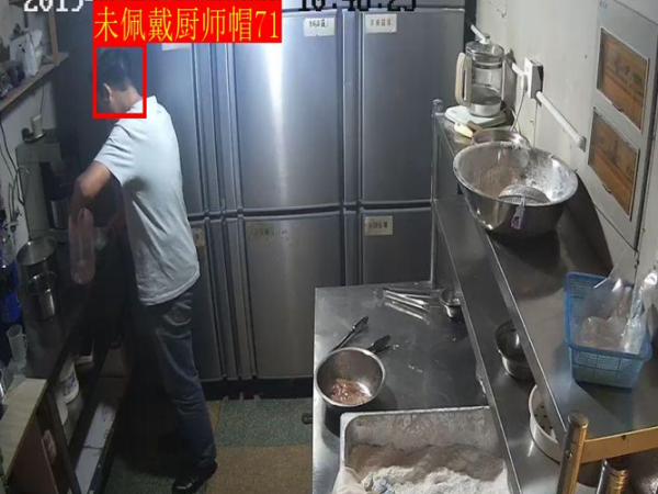 廚師佩戴安全帽怎么監(jiān)管？AI智能監(jiān)控系統(tǒng)來(lái)助力！